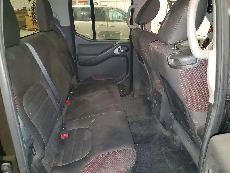 2012 NISSAN FRONTIER S  