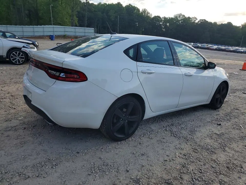 2015 DODGE DART SXT  