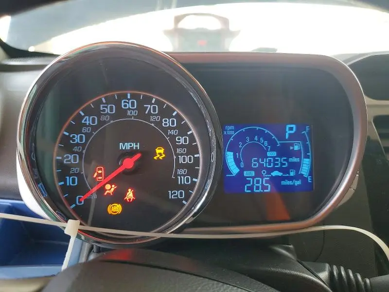 2013 CHEVROLET SPARK 1LT  