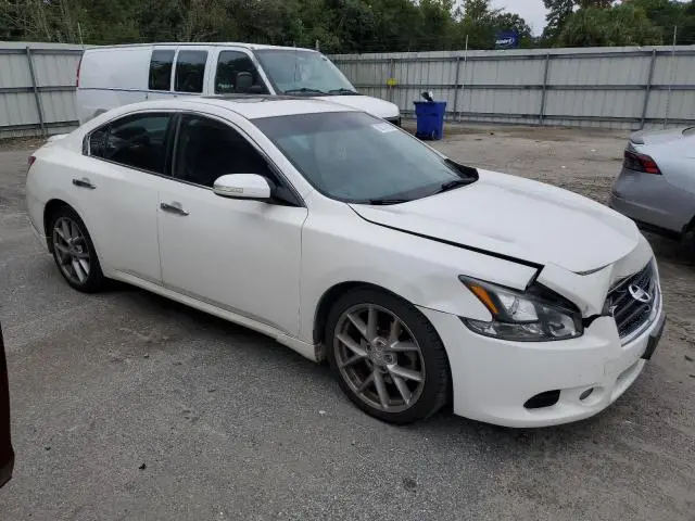 2011 NISSAN MAXIMA S  