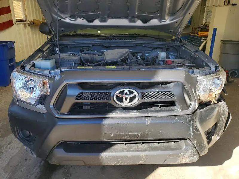 2014 TOYOTA TACOMA BASE  