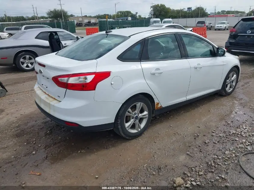2014 FORD FOCUS SE