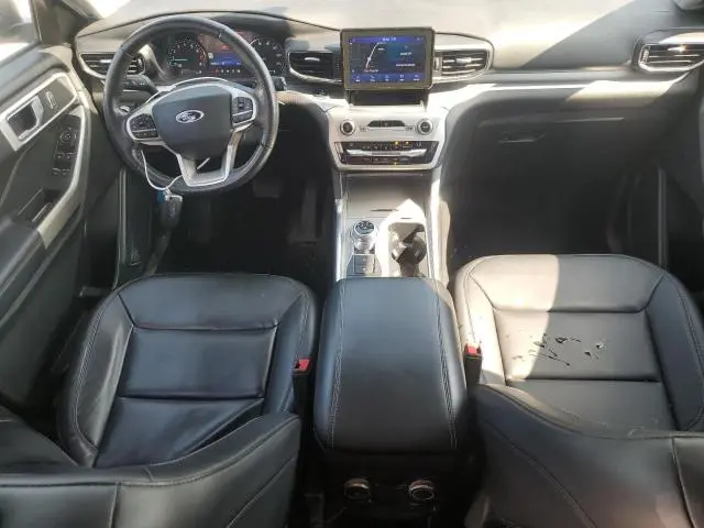 2021 FORD EXPLORER XLT  