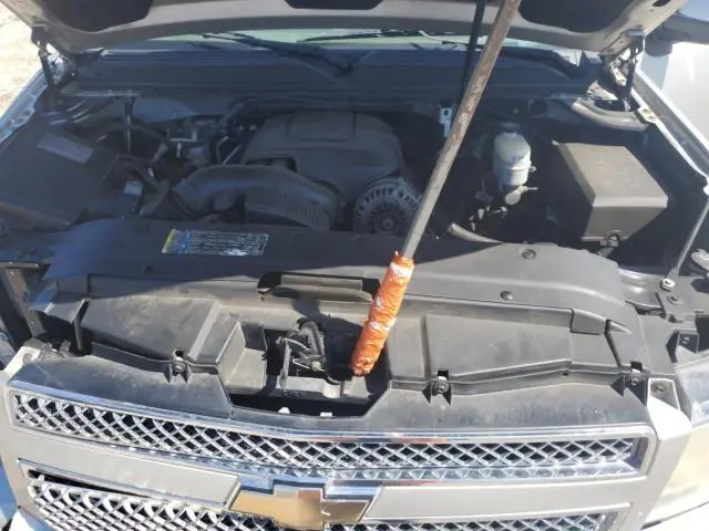 2011 CHEVROLET SUBURBAN C1500 LT  