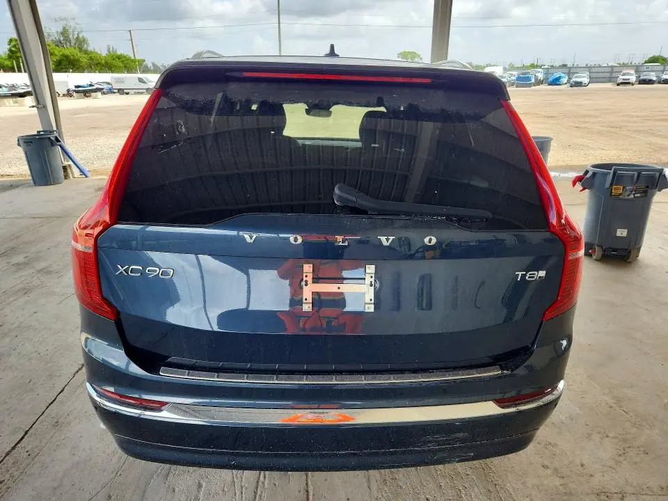 2025 VOLVO XC90 ULTRA  