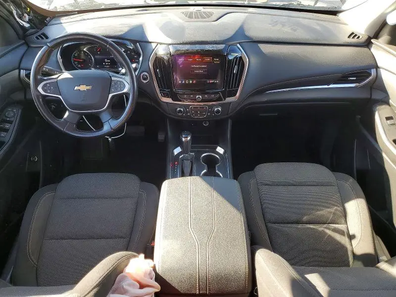 2020 CHEVROLET TRAVERSE LT  