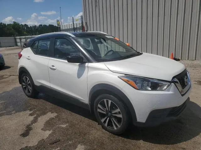 2020 NISSAN KICKS SV  