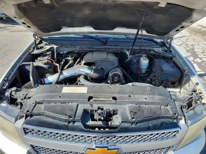2010 CHEVROLET AVALANCHE LT  