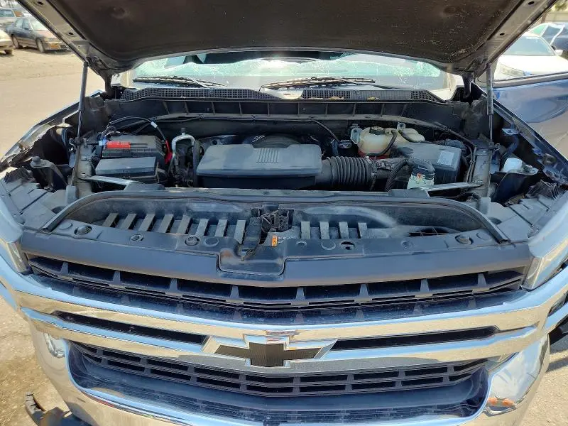 2019 CHEVROLET SILVERADO C1500 LT  