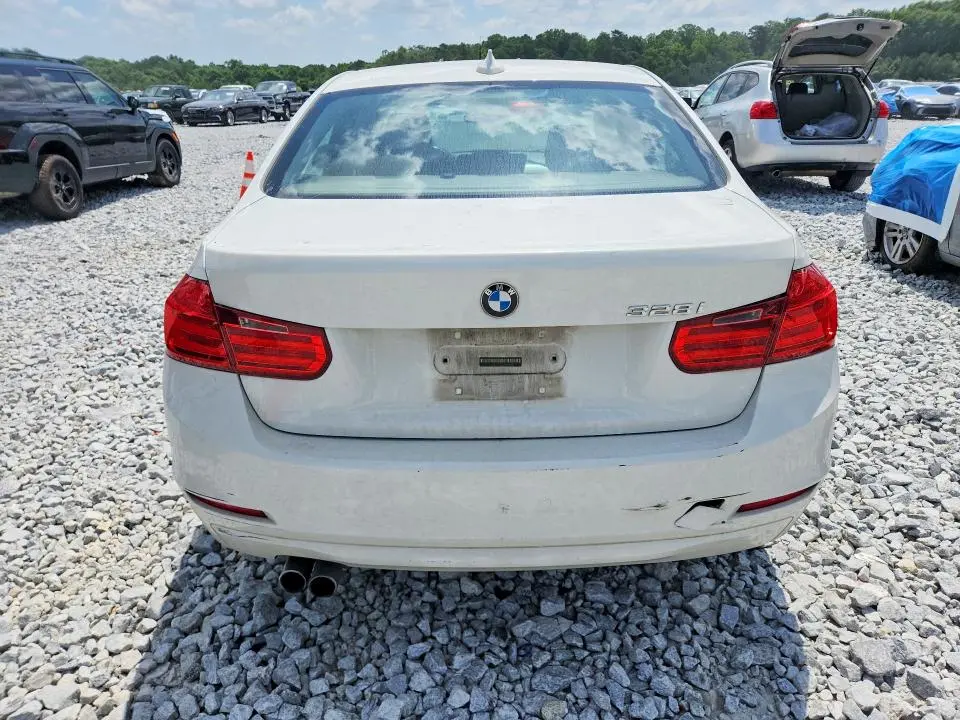 2013 BMW 328 I  