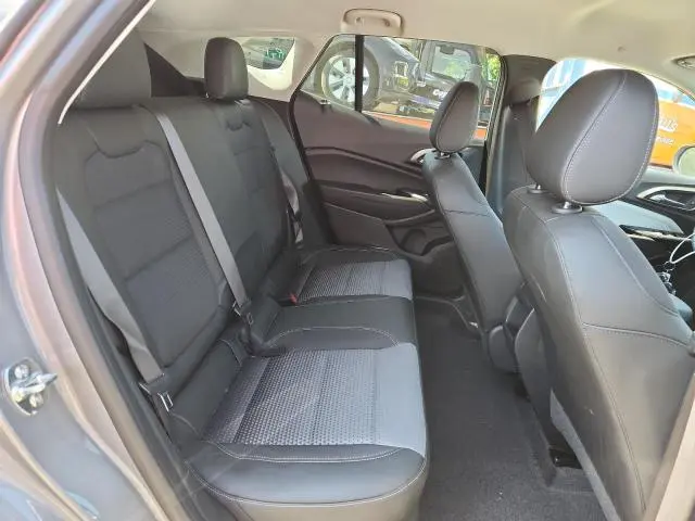 2025 CHEVROLET TRAX 1LT  