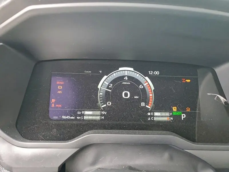 2025 TOYOTA TUNDRA CREWMAX LIMITED  