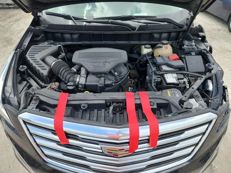 2018 CADILLAC XT5 LUXURY  