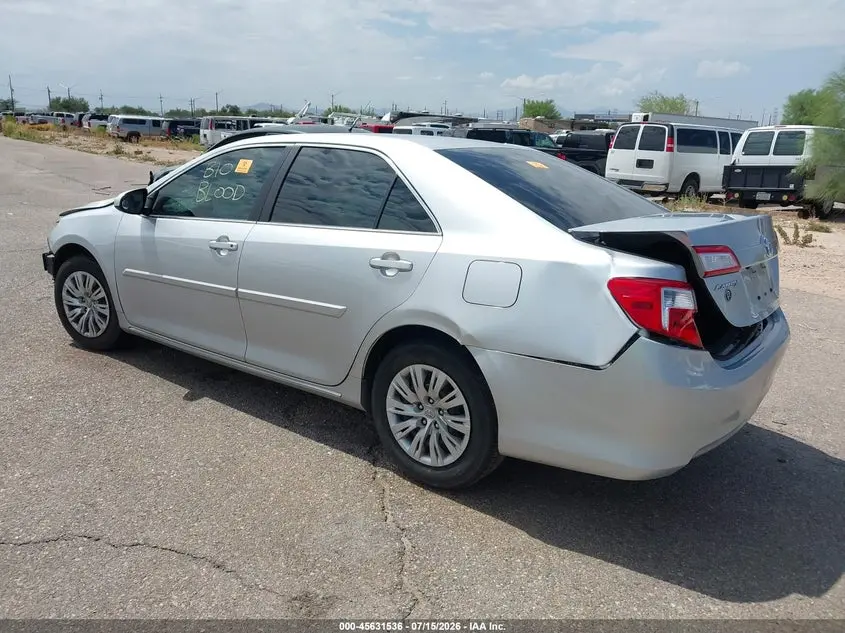 2014 TOYOTA CAMRY LE
