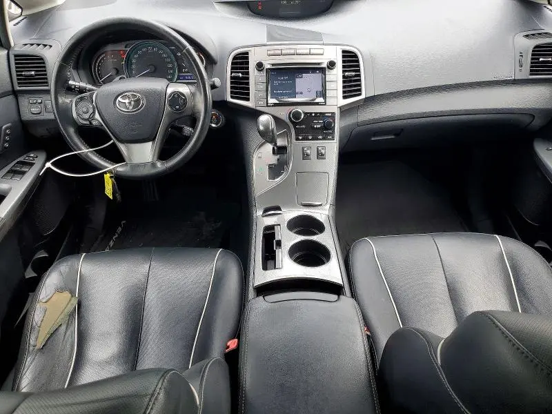 2015 TOYOTA VENZA XLE  