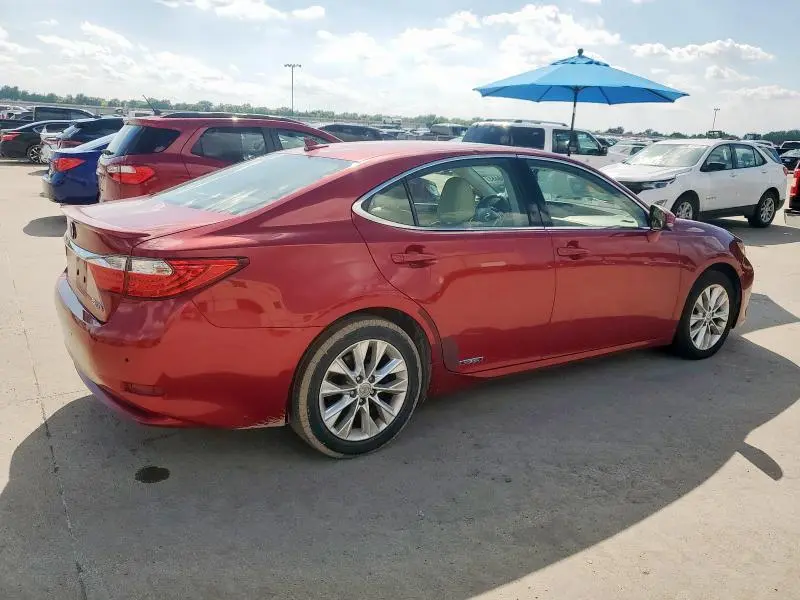 2013 LEXUS ES 300H  
