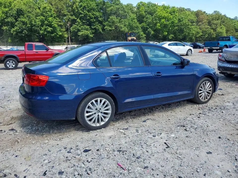 2011 VOLKSWAGEN JETTA BASE  