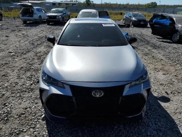 2020 TOYOTA AVALON XSE  