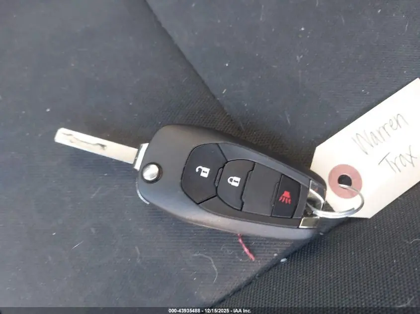 2022 CHEVROLET TRAX AWD LS