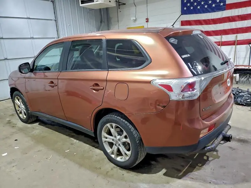 2014 MITSUBISHI OUTLANDER SE  