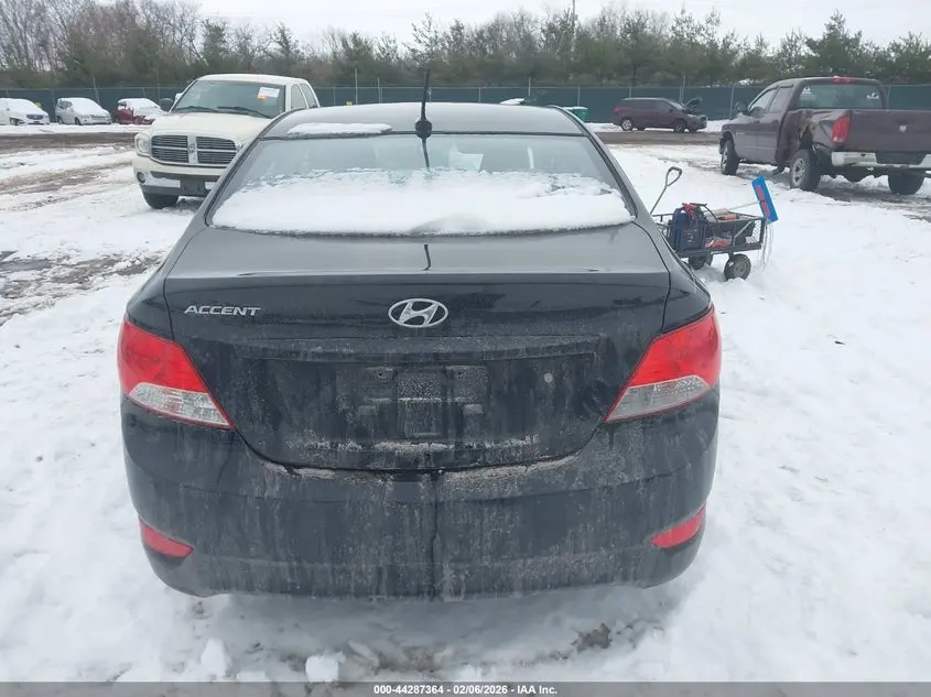 2013 HYUNDAI ACCENT GLS