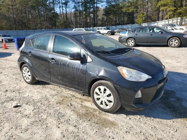2014 TOYOTA PRIUS C 