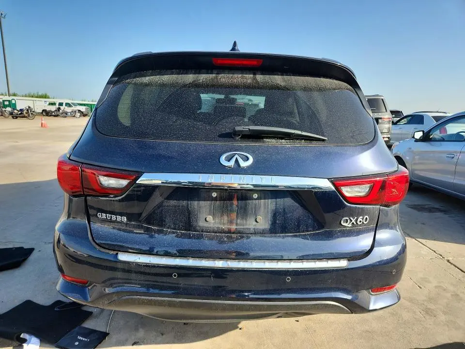 2019 INFINITI QX60 LUXE  