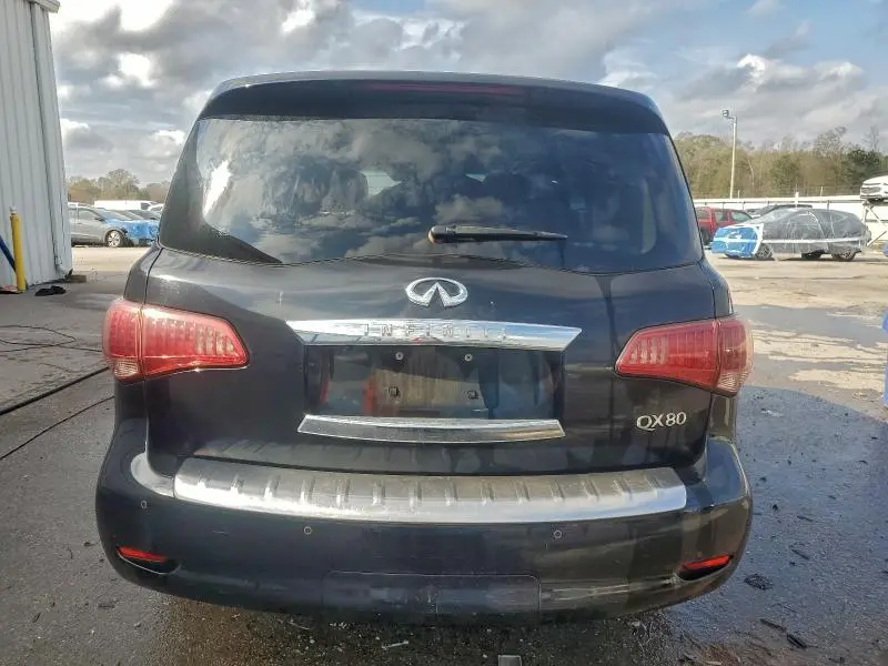 2016 INFINITI QX80   