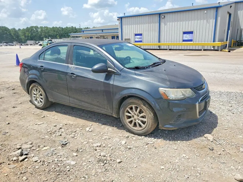 2017 CHEVROLET SONIC LT  