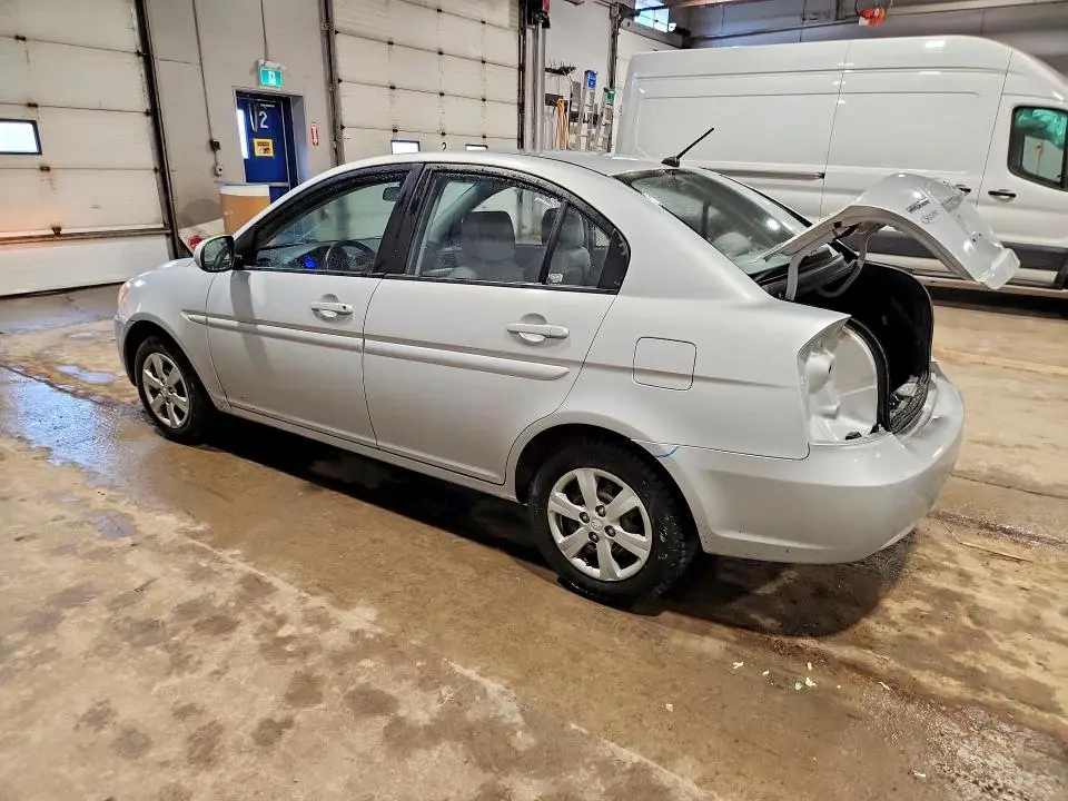 2010 HYUNDAI ACCENT GLS  