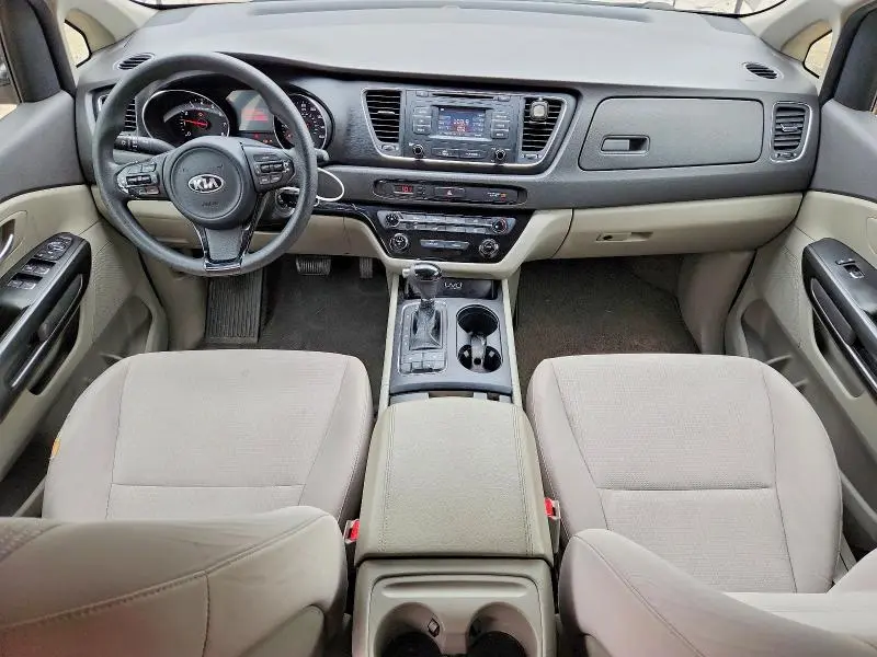 2016 KIA SEDONA LX  