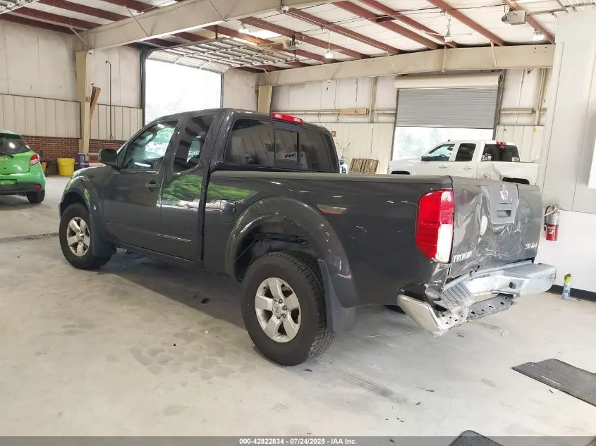 2011 NISSAN FRONTIER SV