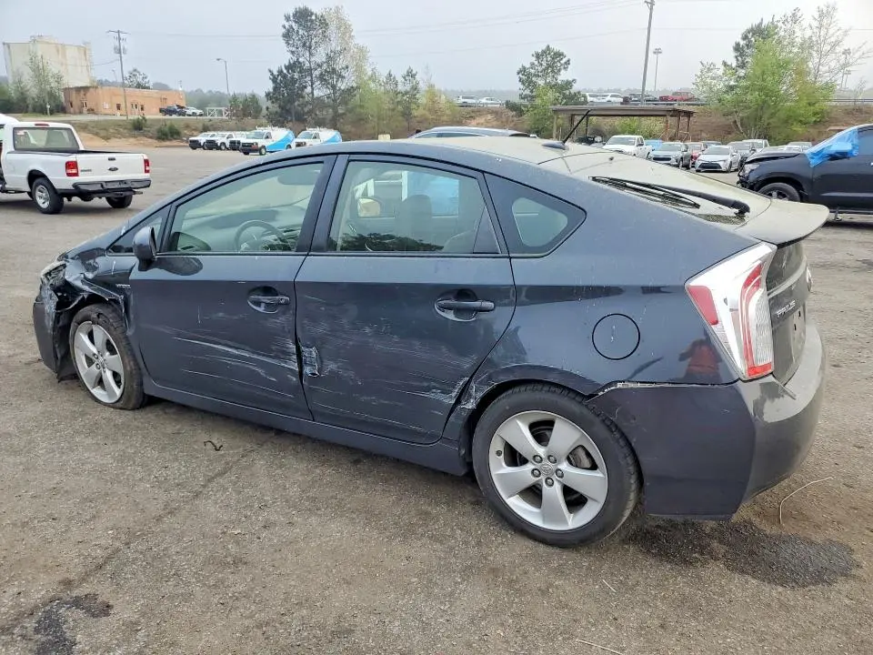 2015 TOYOTA PRIUS FIVE  