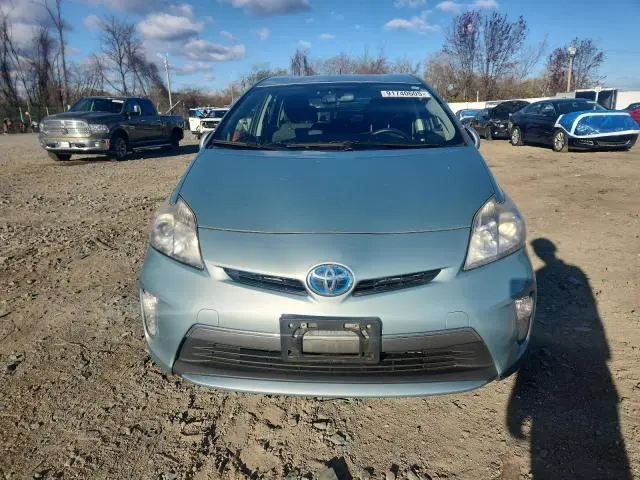 2013 TOYOTA PRIUS PLUG-IN   