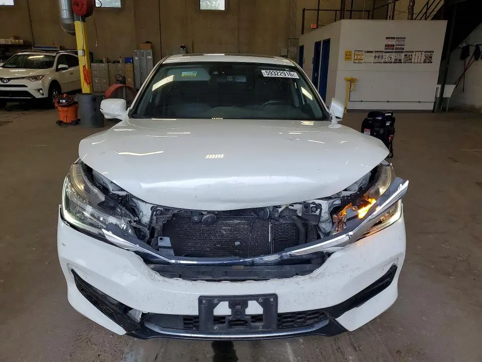 2017 HONDA ACCORD TOURING HYBRID  