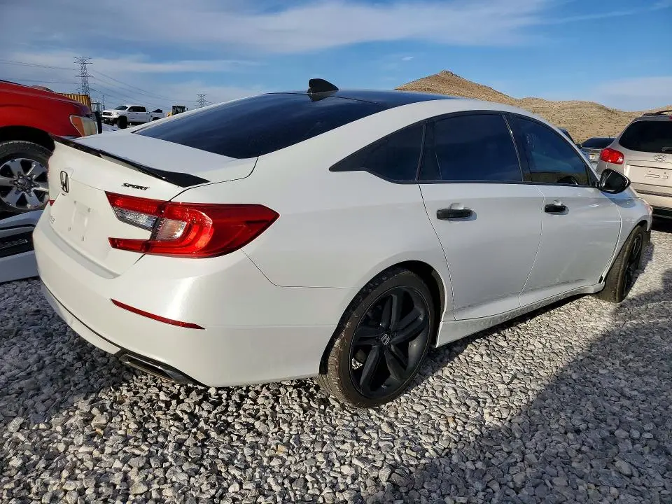 2020 HONDA ACCORD SPORT  