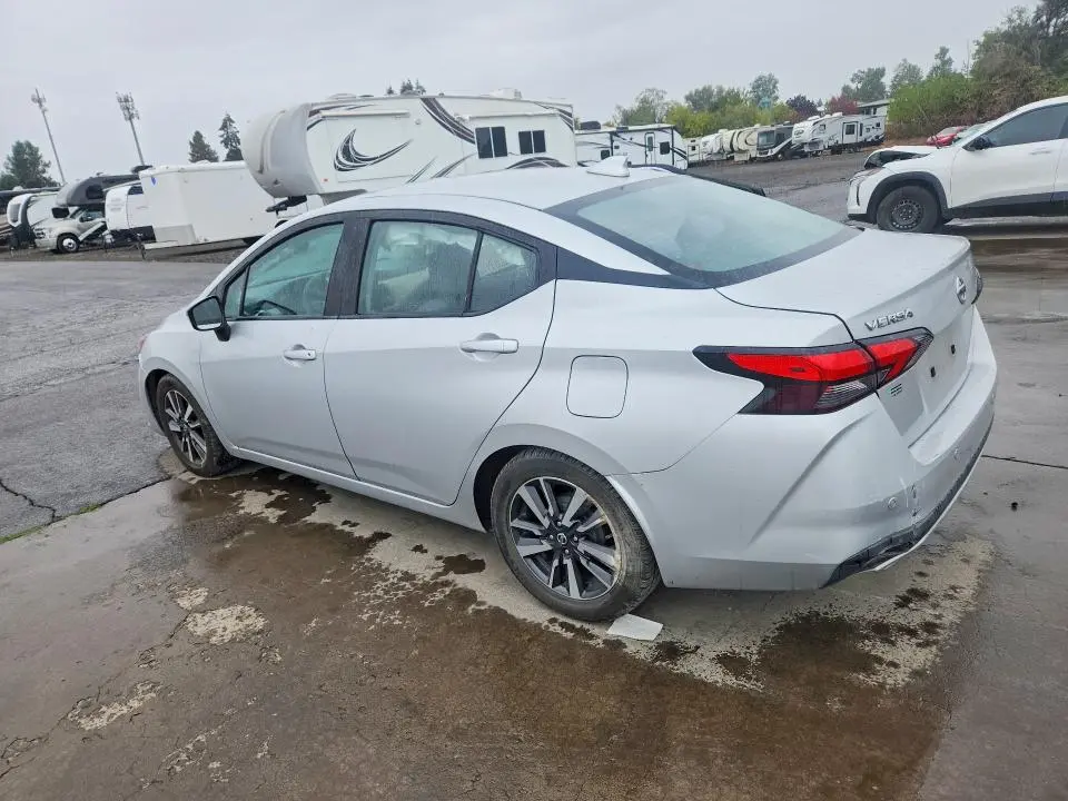 2021 NISSAN VERSA SV  