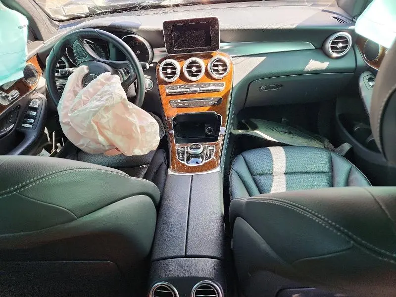 2018 MERCEDES-BENZ GLC 300 4MATIC  