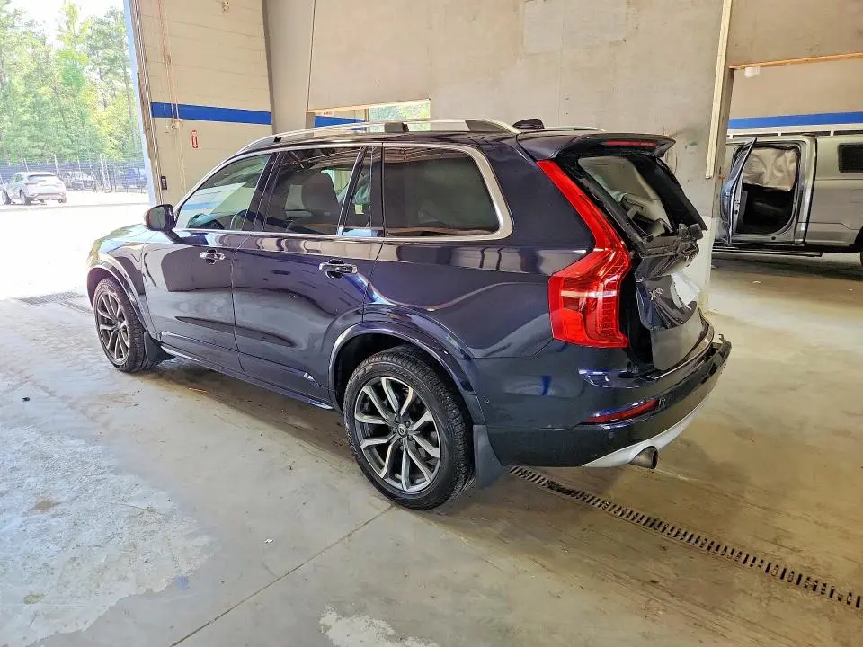2019 VOLVO XC90 T5 MOMENTUM  