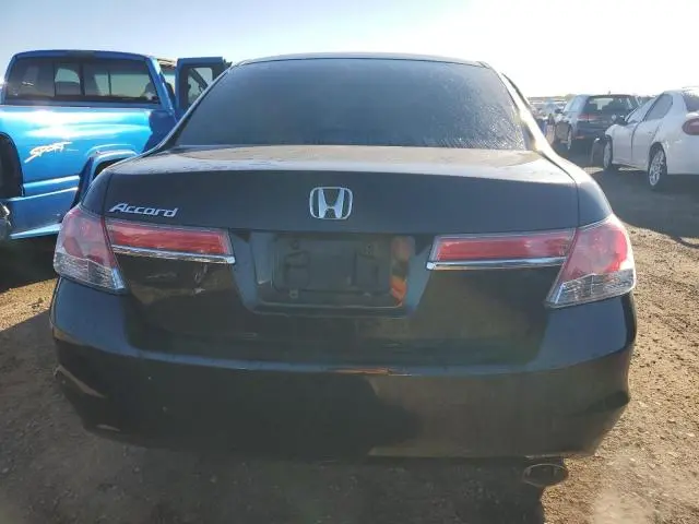2011 HONDA ACCORD LX  