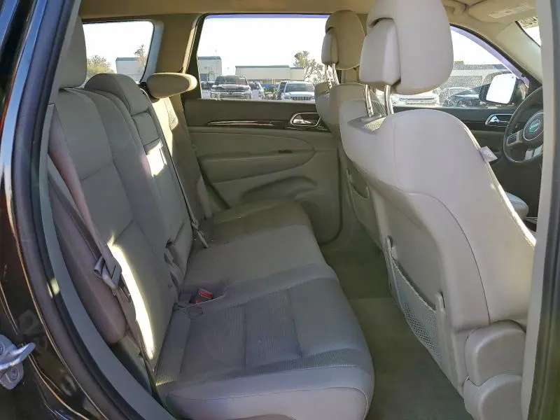 2012 JEEP GRAND CHEROKEE LAREDO  