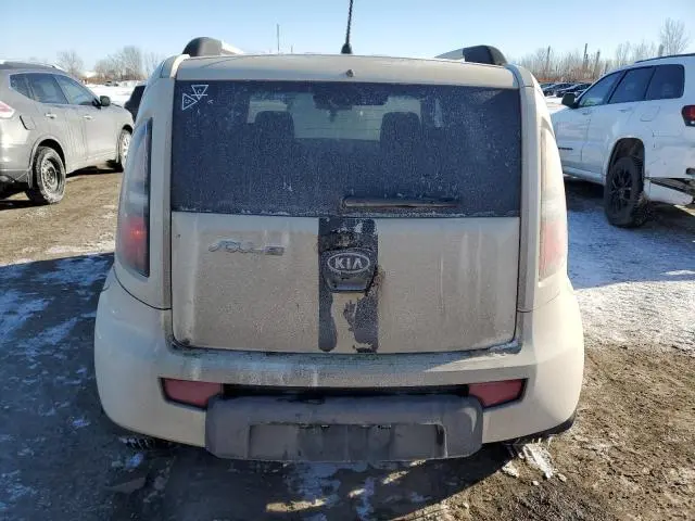 2011 KIA SOUL +  