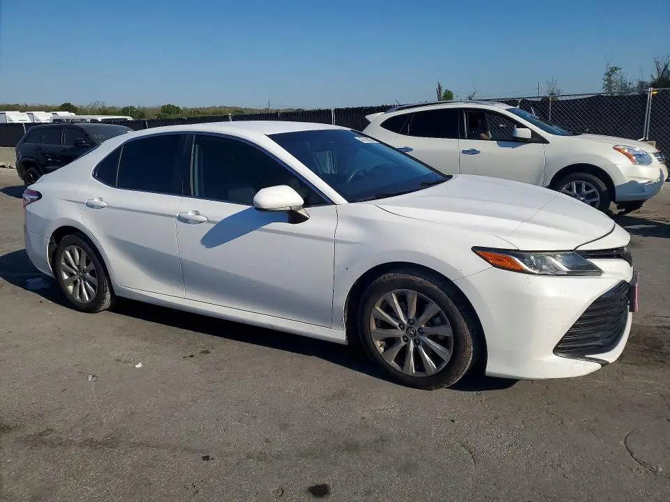 2019 TOYOTA CAMRY LE  