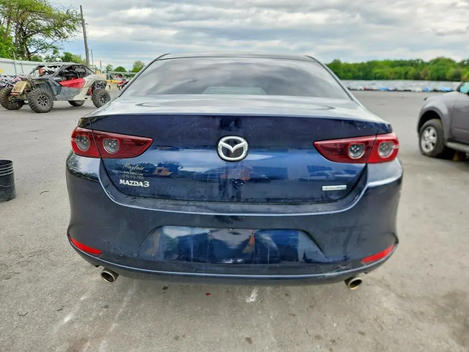2021 MAZDA 3 SELECT  