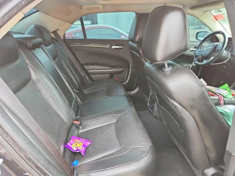2019 CHRYSLER 300   