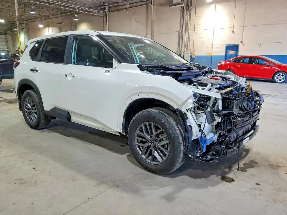 2022 NISSAN ROGUE S  