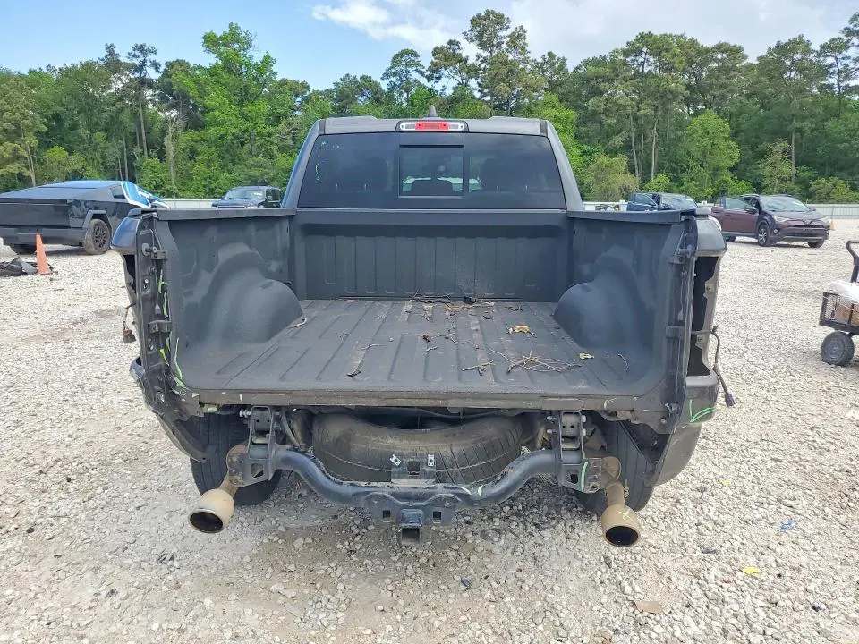 2020 RAM 1500 LARAMIE  