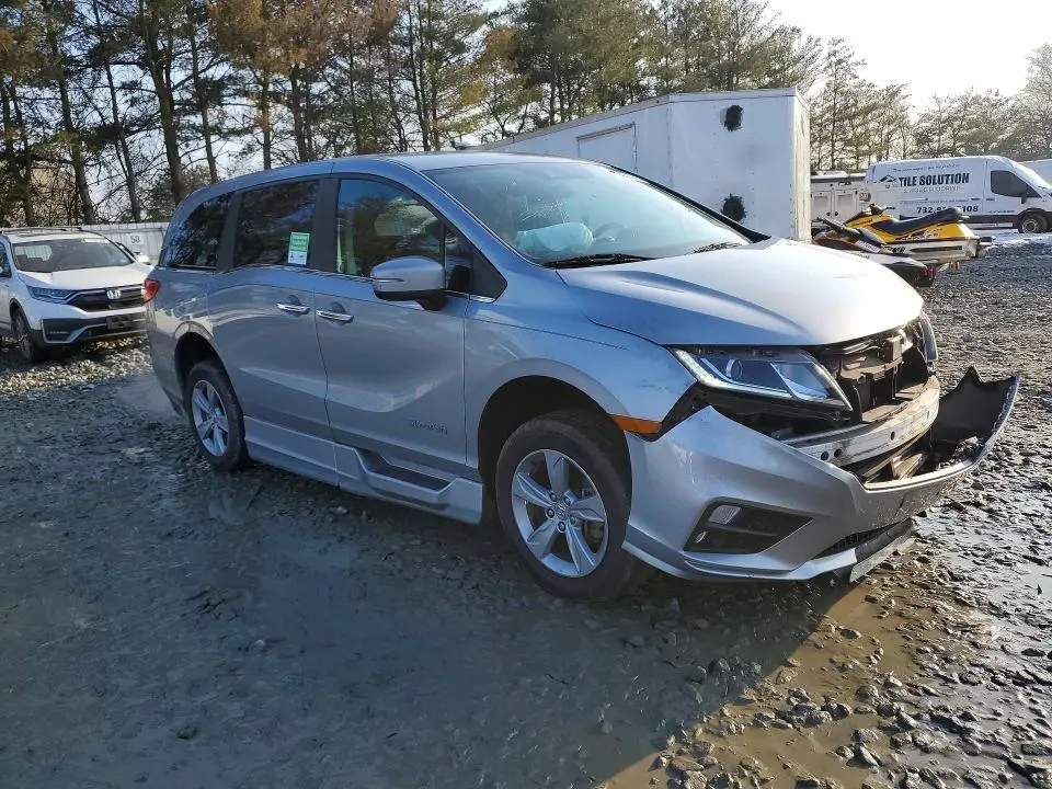 2018 HONDA ODYSSEY EX  