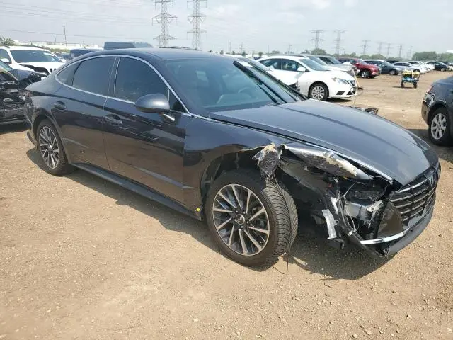 2020 HYUNDAI SONATA SE  