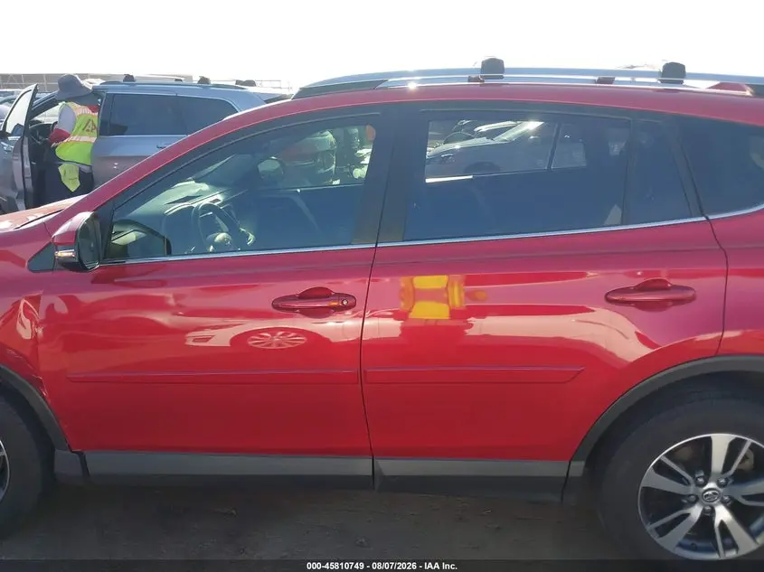 2017 TOYOTA RAV4 XLE